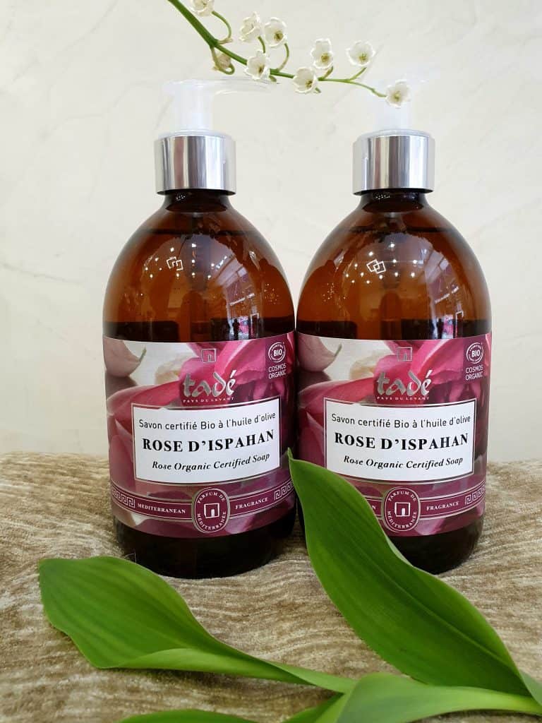 Savon d'Alep liquide Rose d'Ispahan-Tadé ,il respecte l’équilibre de votre peau tout en lui apportant nourrissement et douceur.
