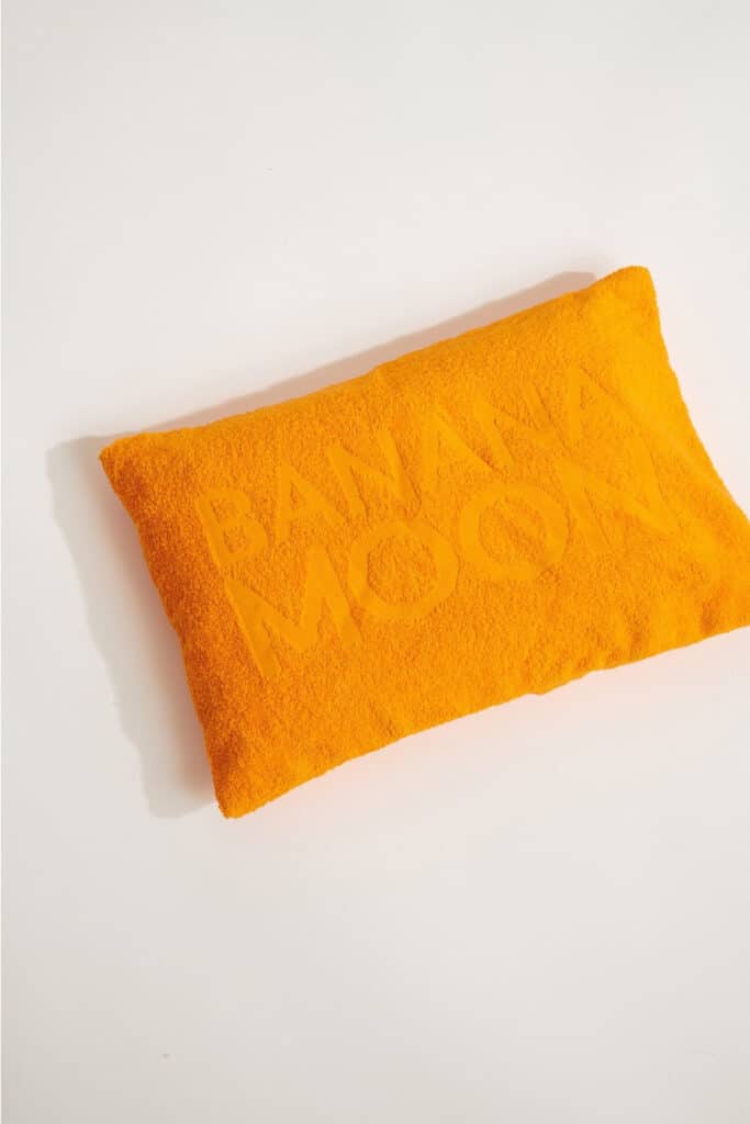 Coussin de plage orange abricot POP PILLOWAN